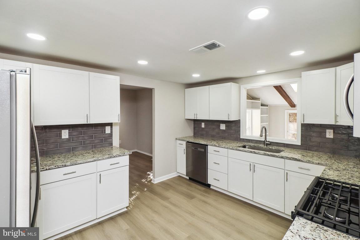 NORTH INDIAN HEAD ESTATES - Residential