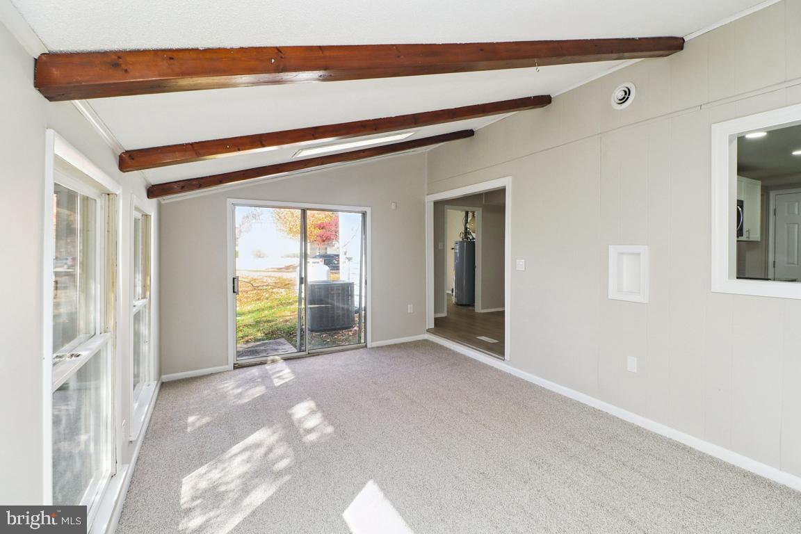 NORTH INDIAN HEAD ESTATES - Residential