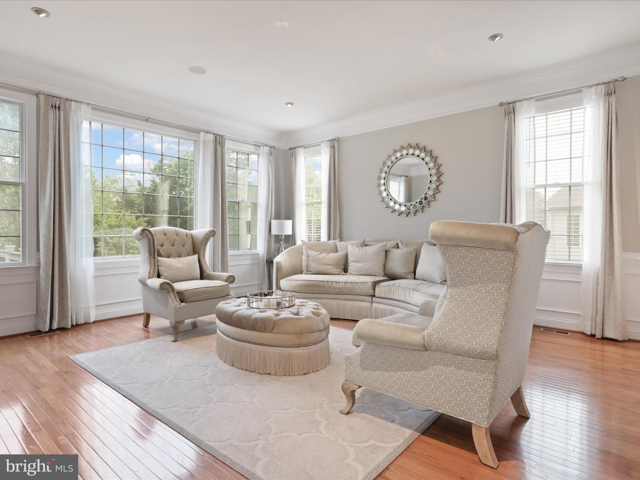 CEDAR HUNT - Residential