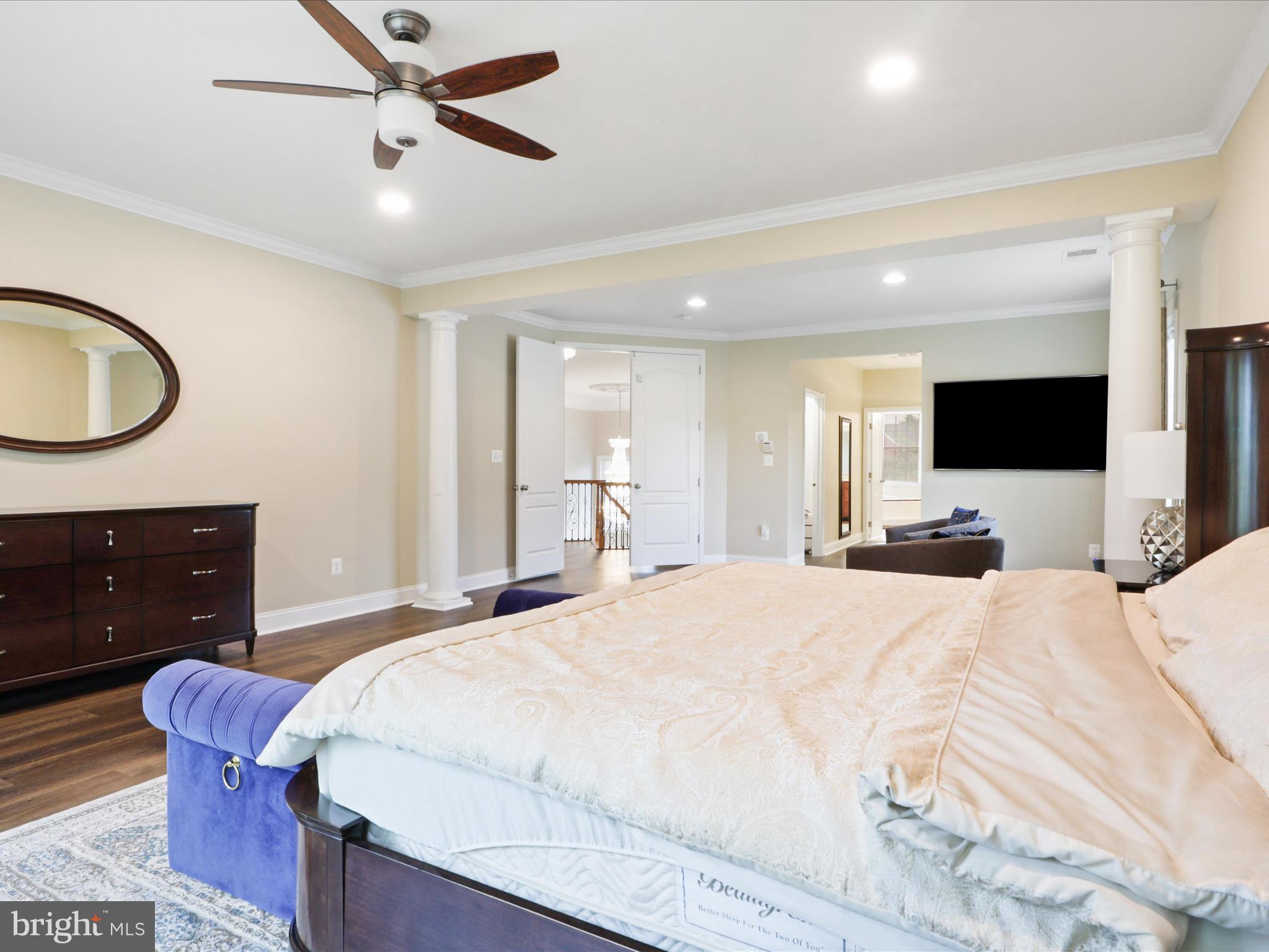 CEDAR HUNT - Residential