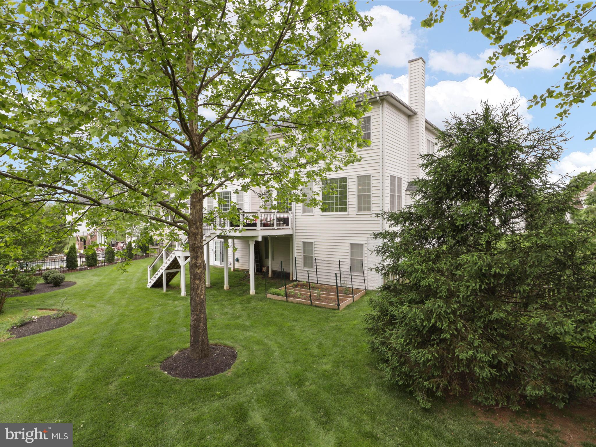 CEDAR HUNT - Residential