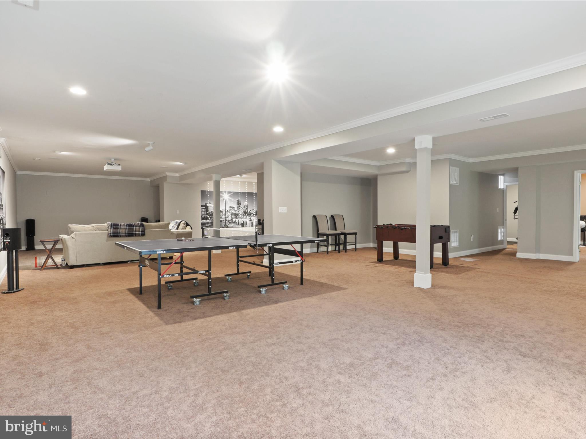 CEDAR HUNT - Residential