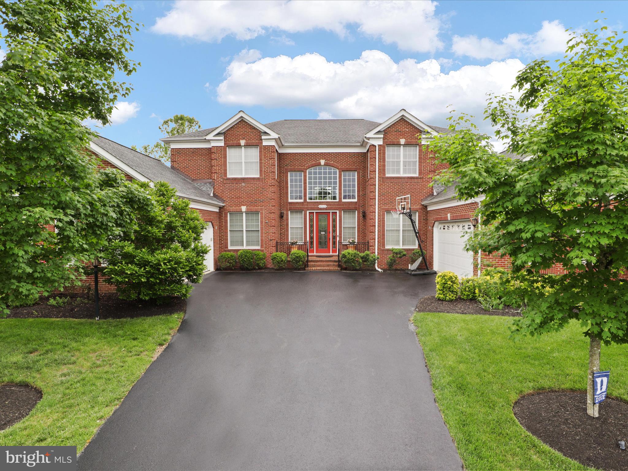 CEDAR HUNT - Residential