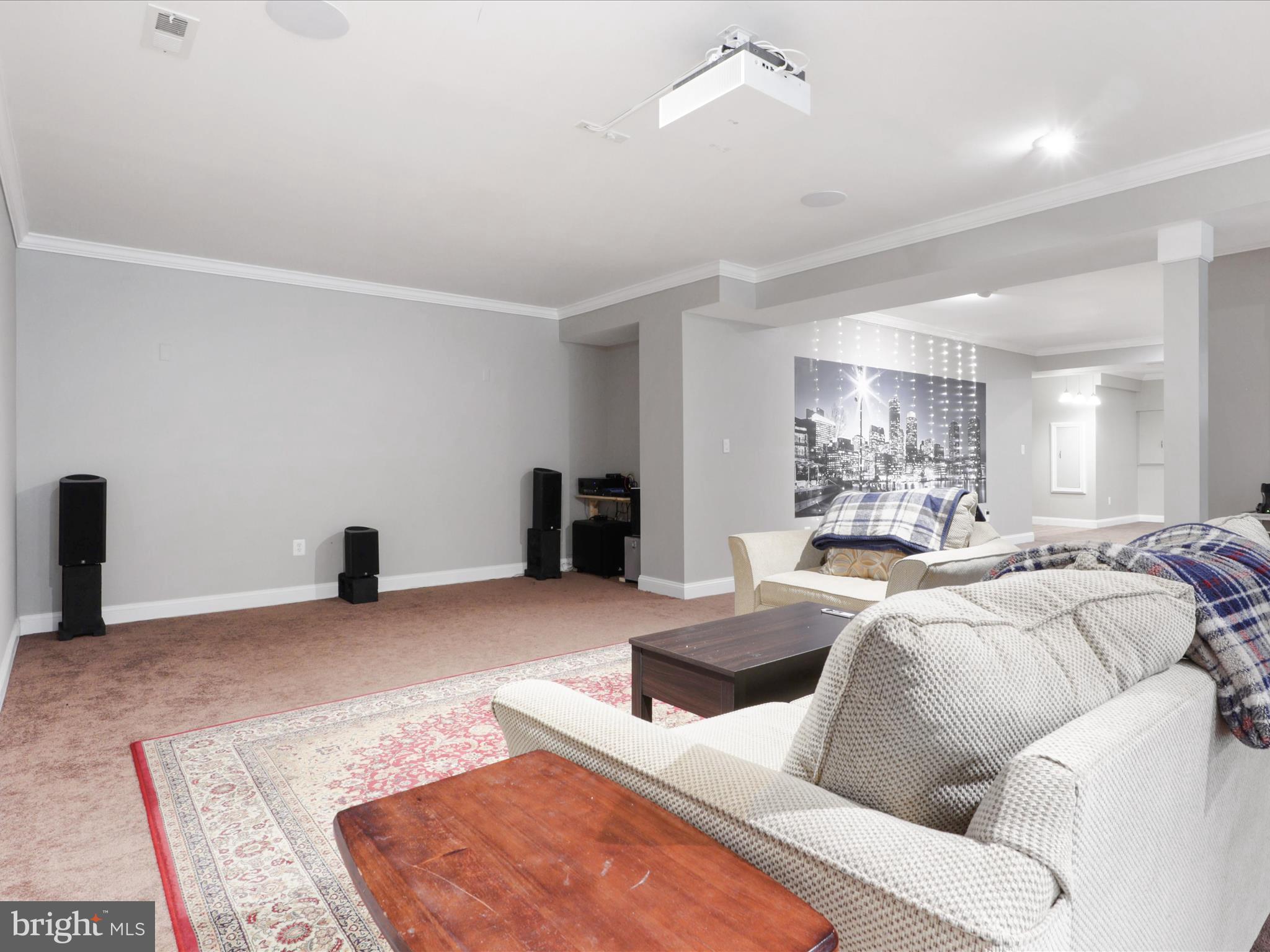 CEDAR HUNT - Residential