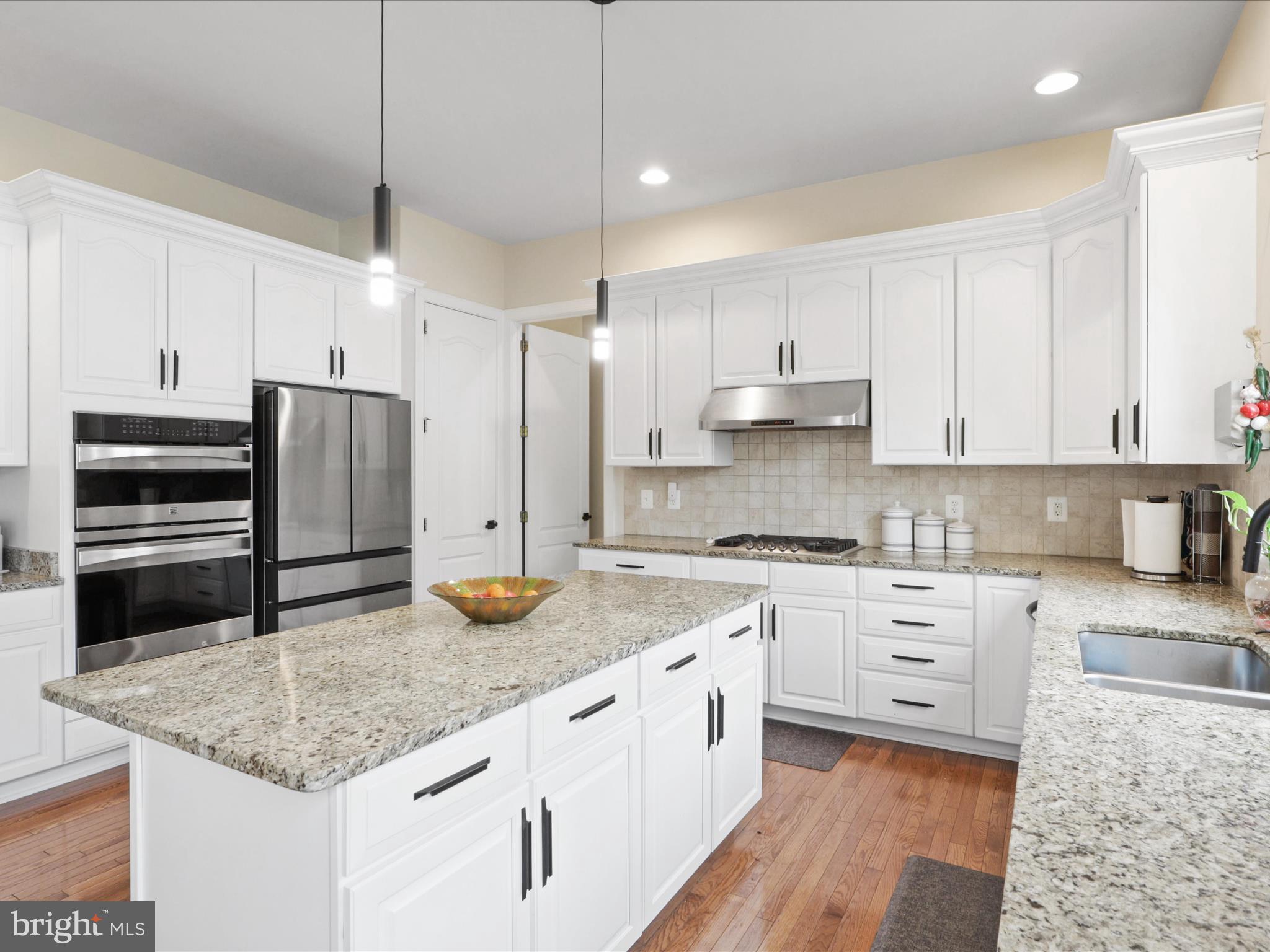 CEDAR HUNT - Residential