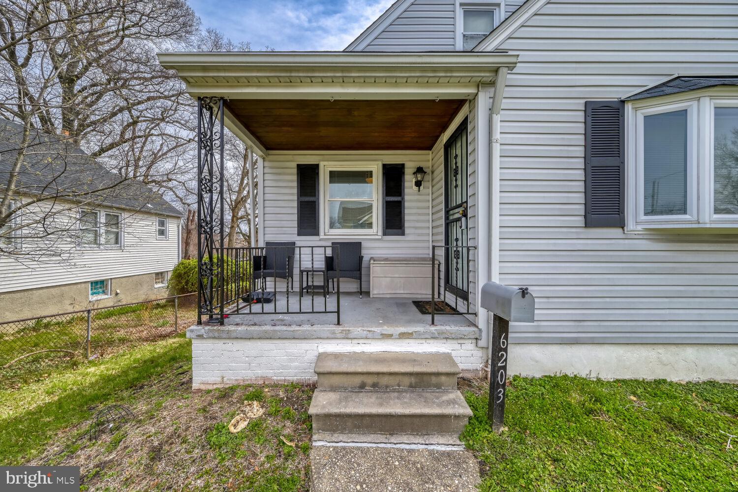 HAMILTON HILLS - Residential