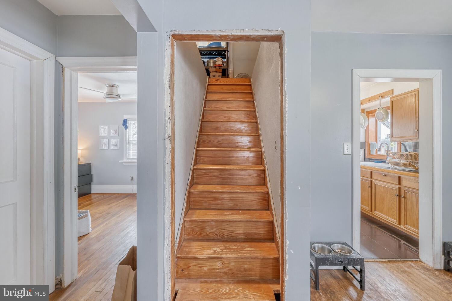 HAMILTON HILLS - Residential