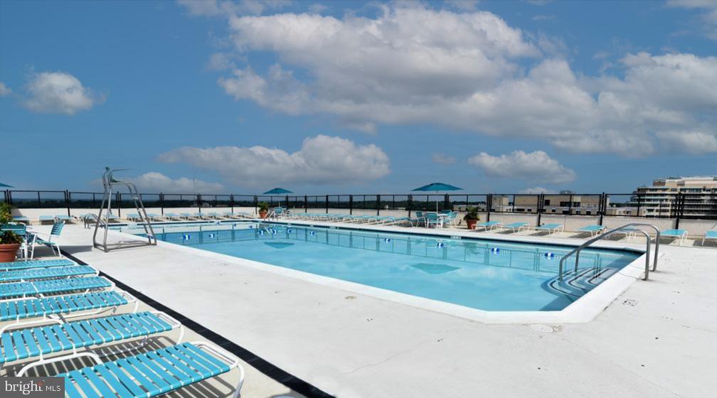 WILLOUGHBY OF CHEVY CHASE - Residential