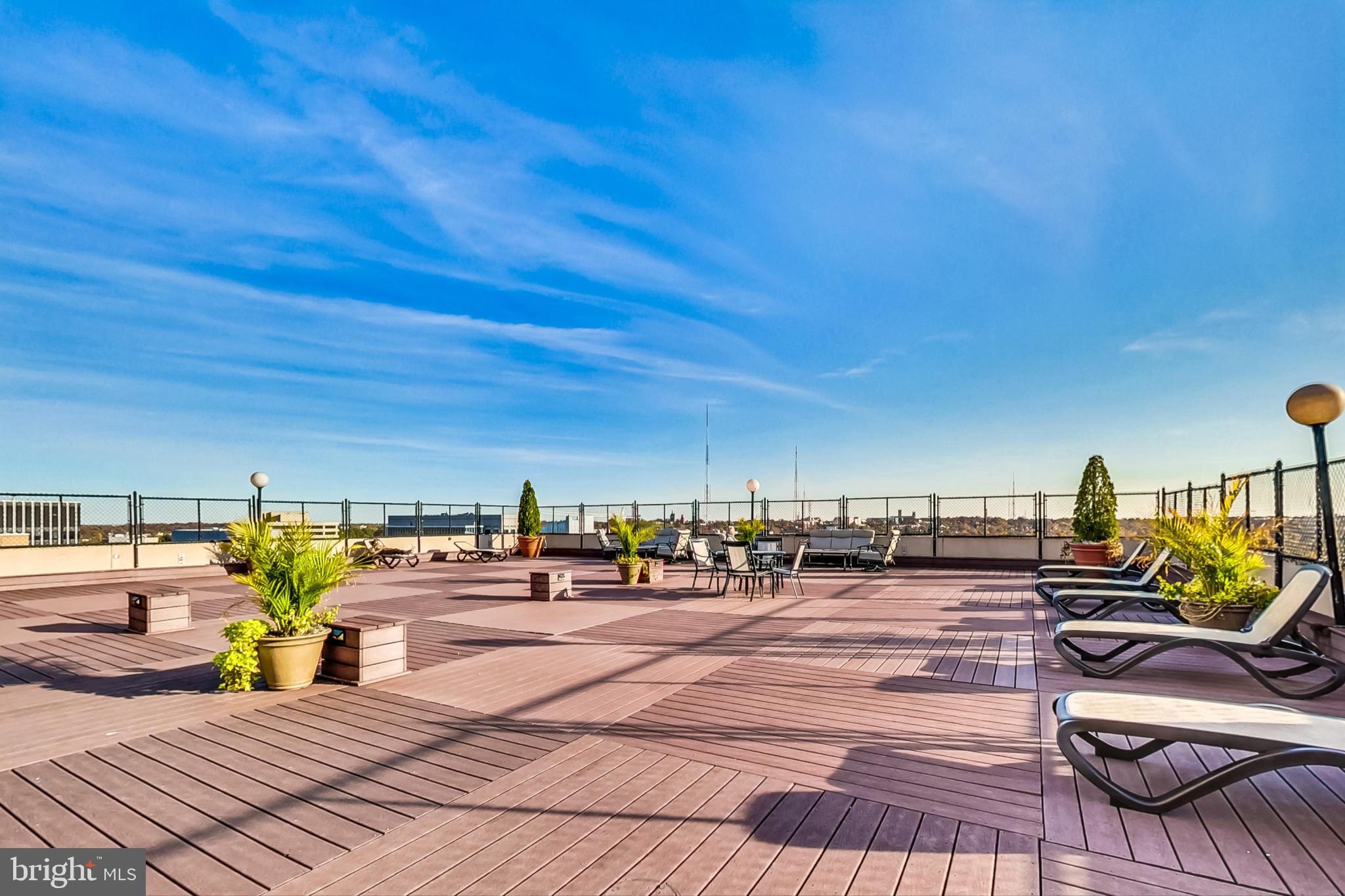 WILLOUGHBY OF CHEVY CHASE - Residential