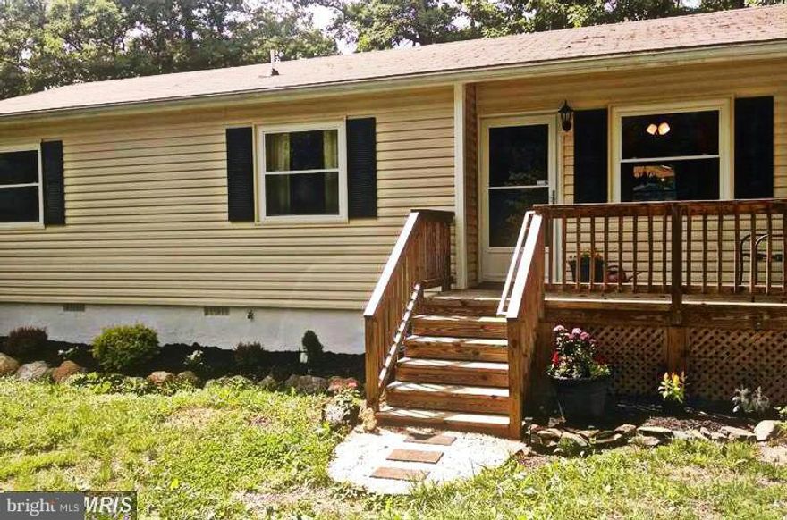 REDUCED! Pride of ownership shines in this beautiful home! The owners have gone through with a fine tooth comb, inside & out! Over $50k in updates & improvements since 2011! Take a look at this home! You won't be disappointed! Gleaming HWd floors, granite counter tops & Kenmore Elite Stainless Appliances! Close to shopping & RTE 3 & Germanna. Community has tons to offer! Home Inspection complt