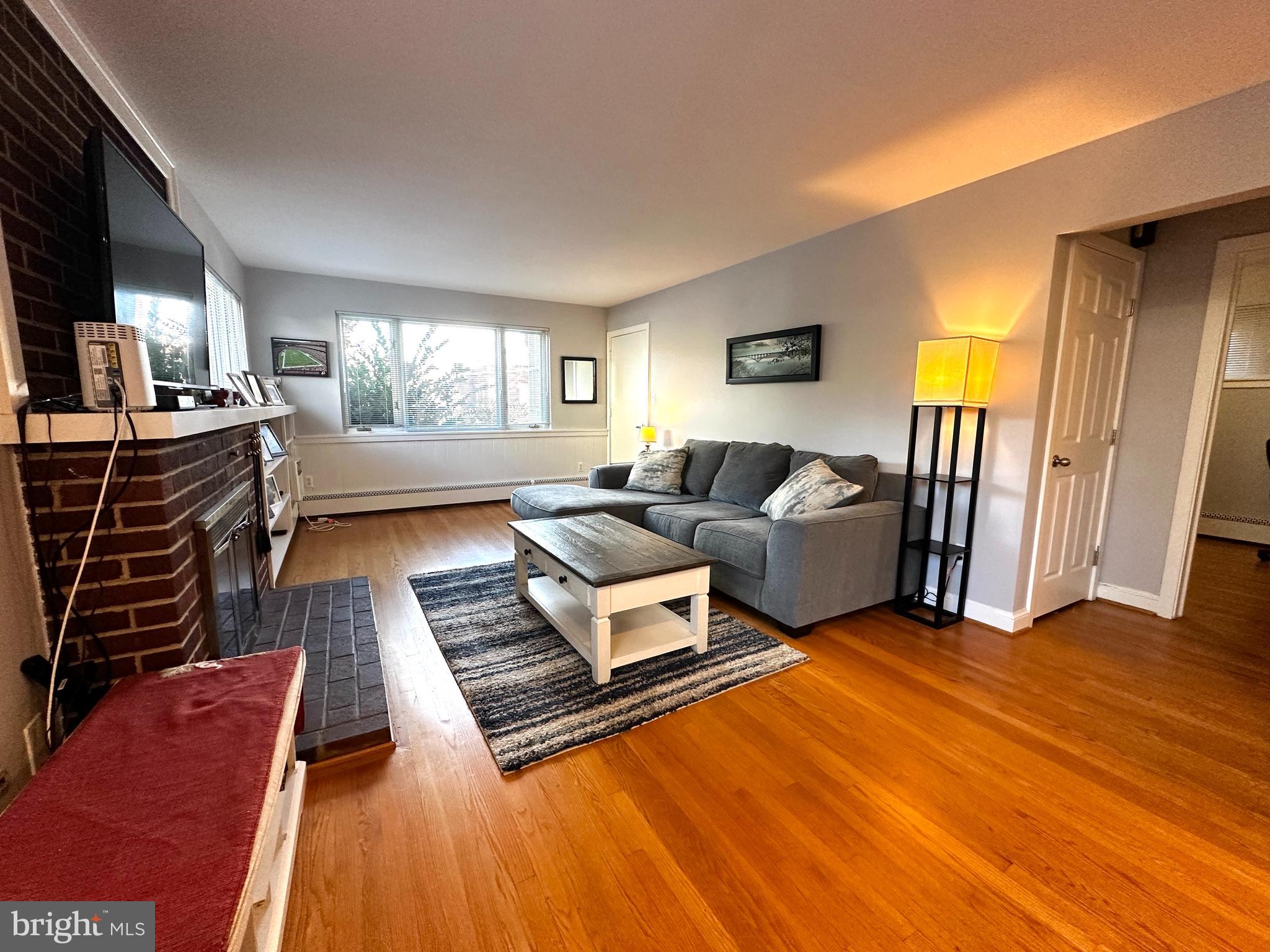 ARLINGTON VILLAGE - Residential Lease