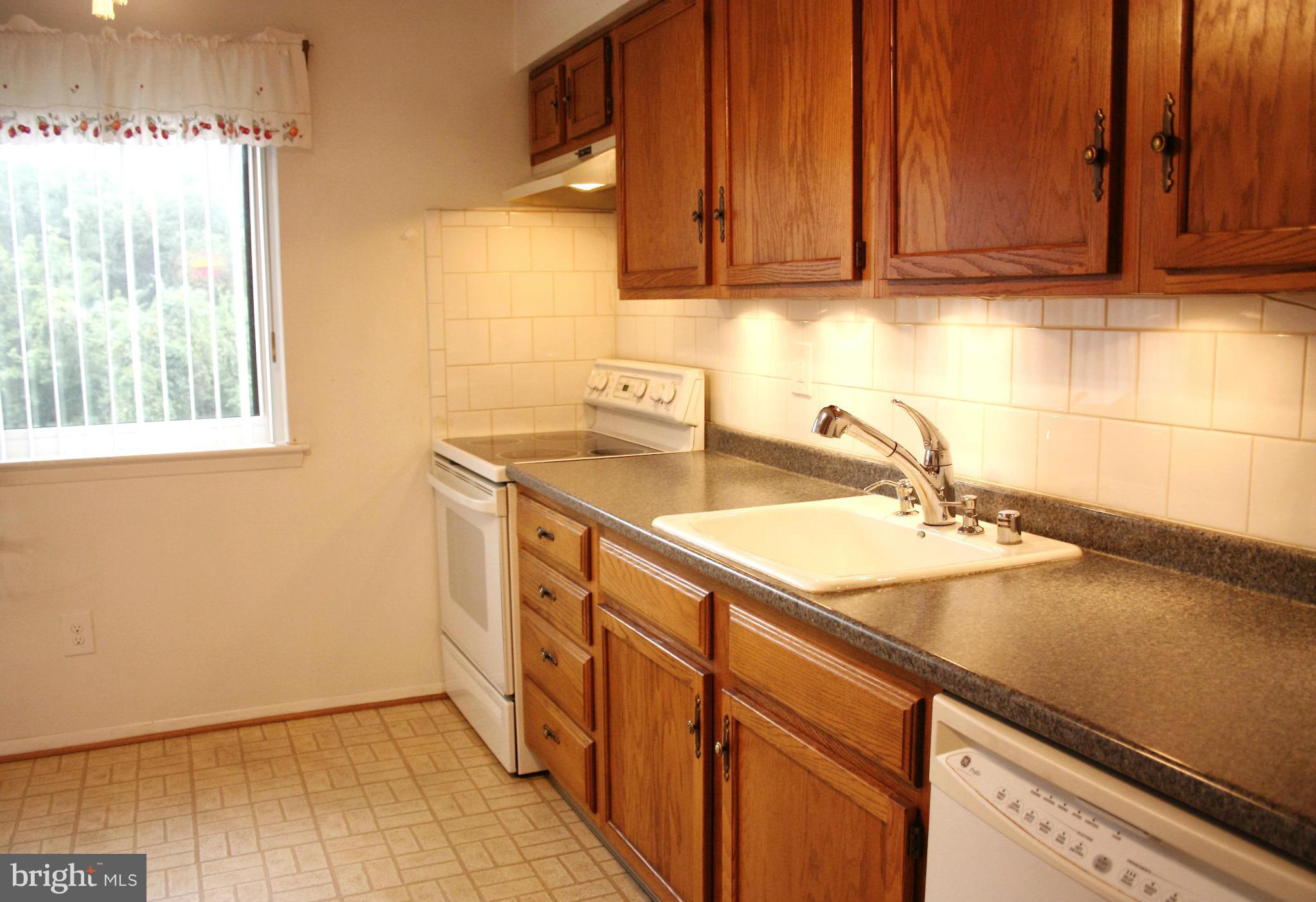 KENWOOD GARDENS - Residential