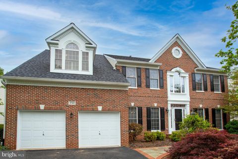 Photo of 47265 Middle Bluff Place, STERLING, VA 20165 (MLS # VALO2121306)