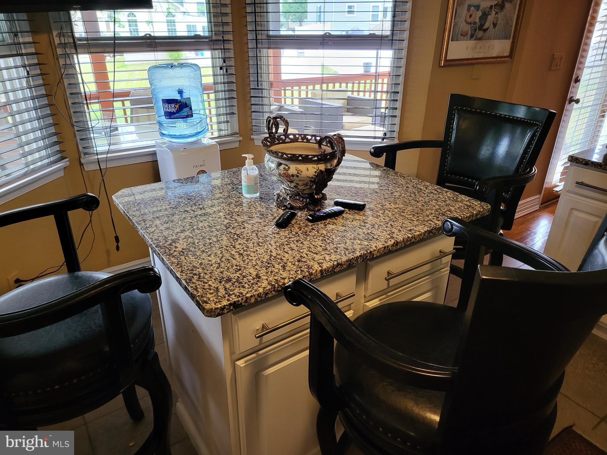 HILLTOP ACRES - Residential