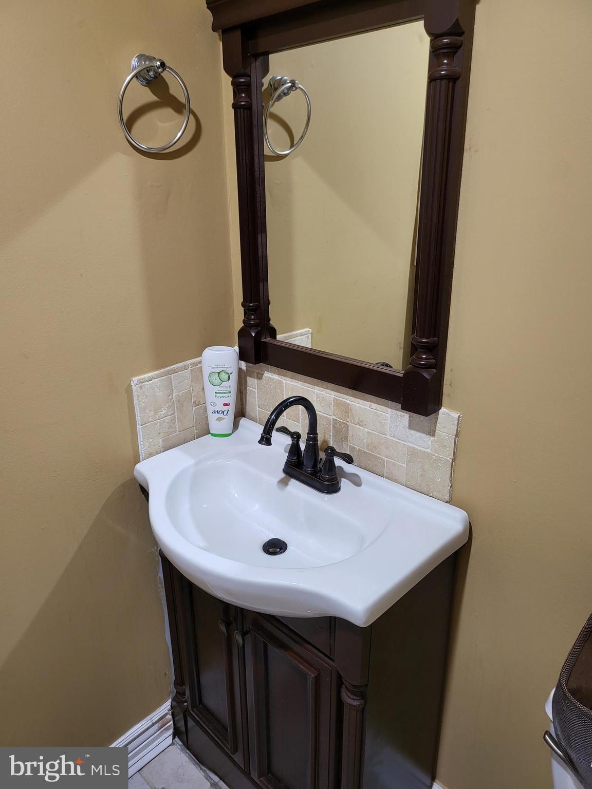 HILLTOP ACRES - Residential