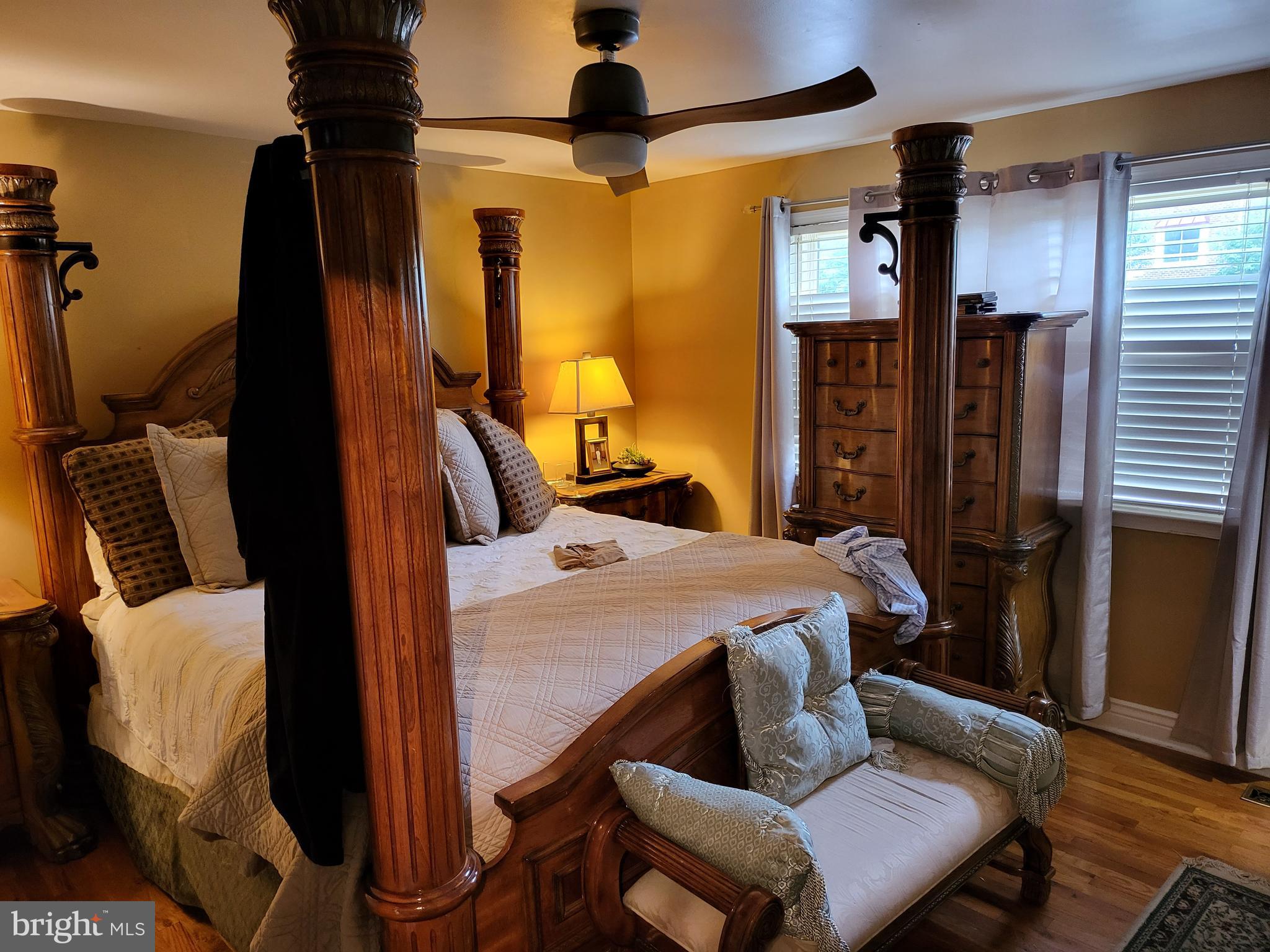 HILLTOP ACRES - Residential