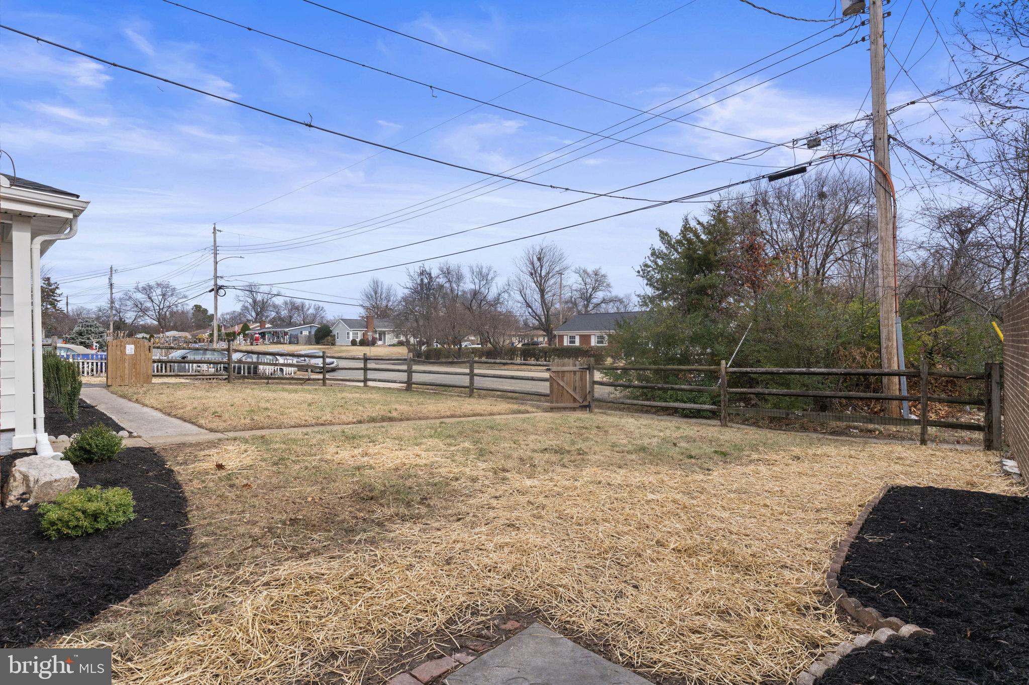 SPRINGFIELD ESTATES - Residential