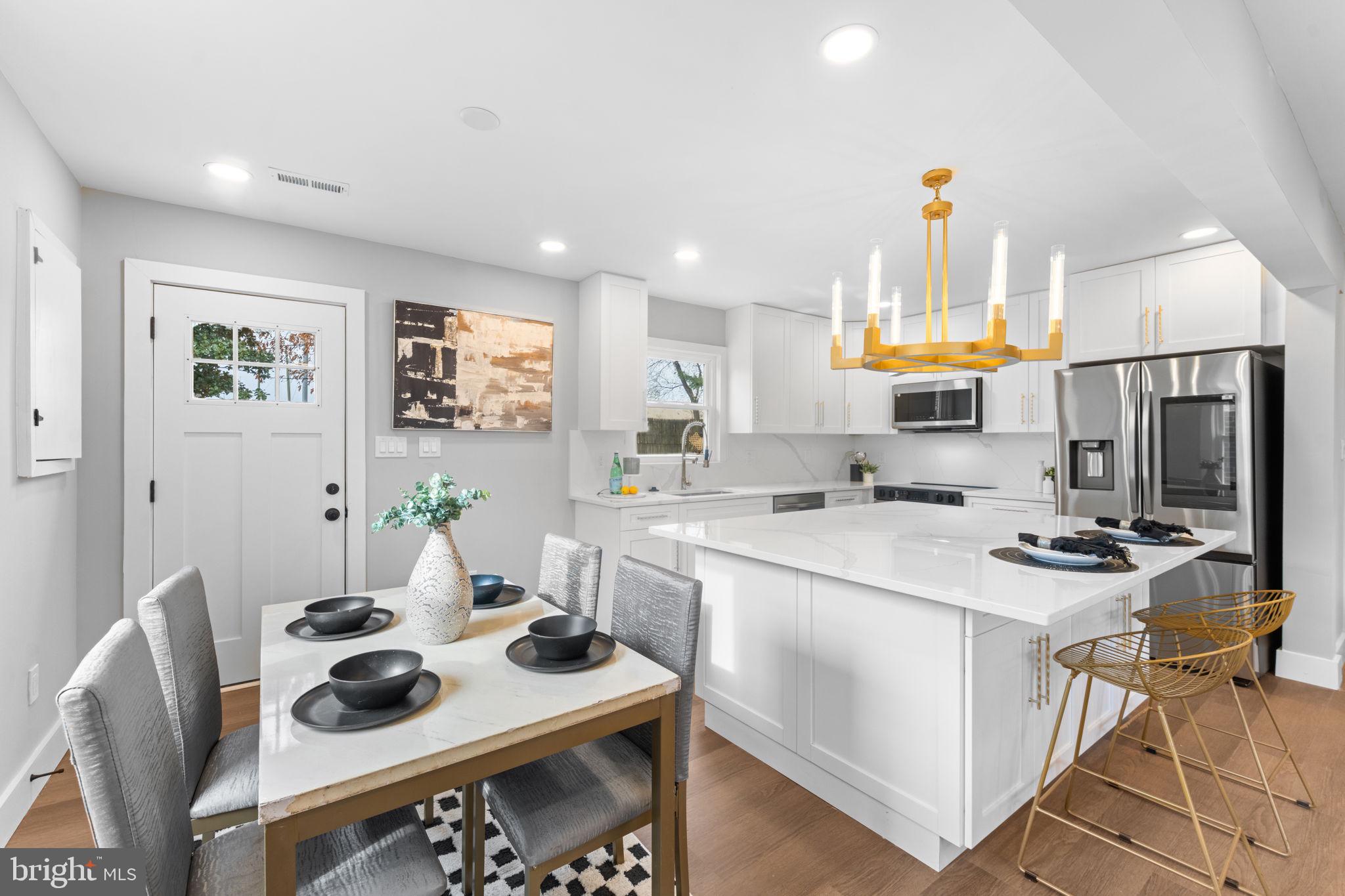 SPRINGFIELD ESTATES - Residential