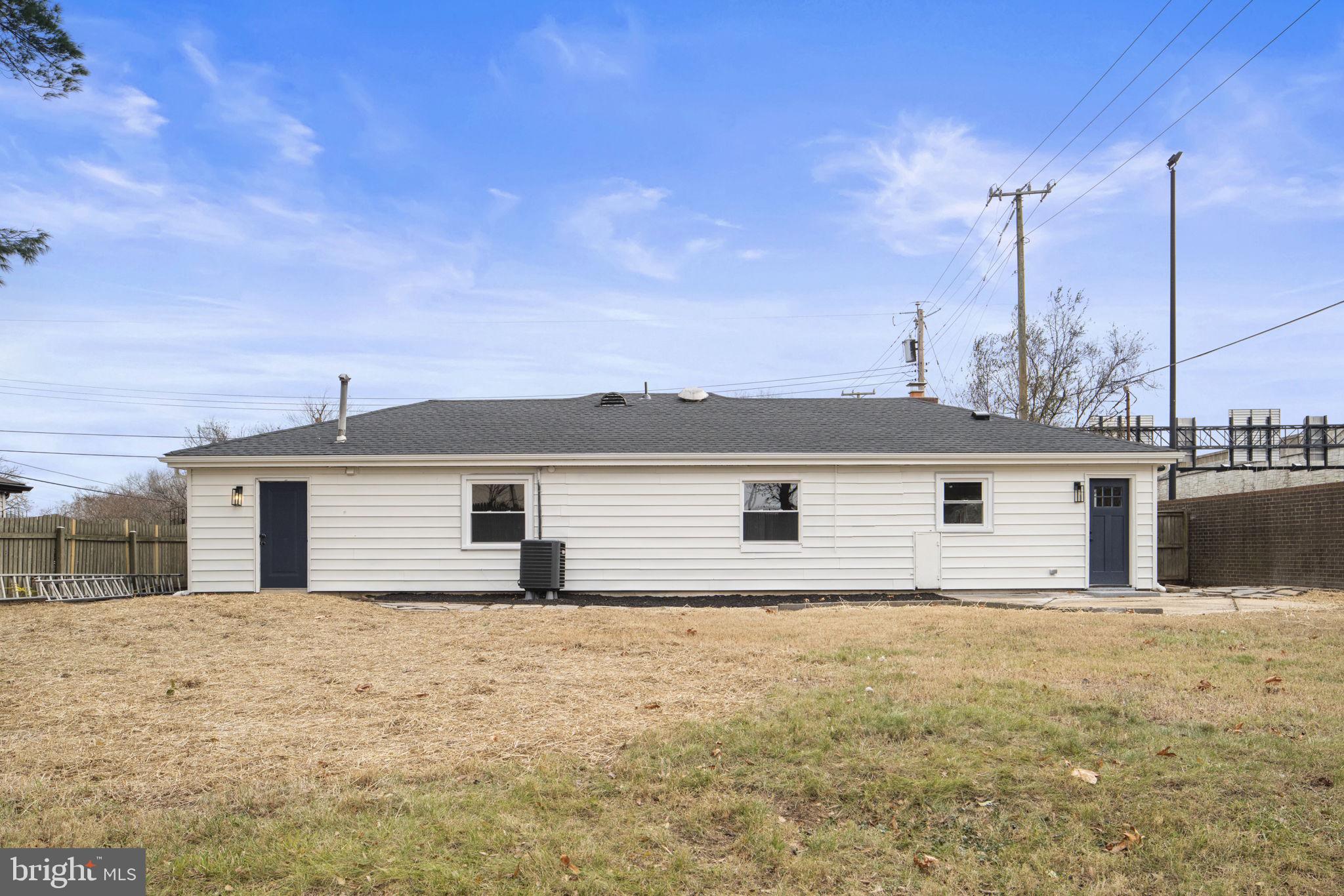 SPRINGFIELD ESTATES - Residential