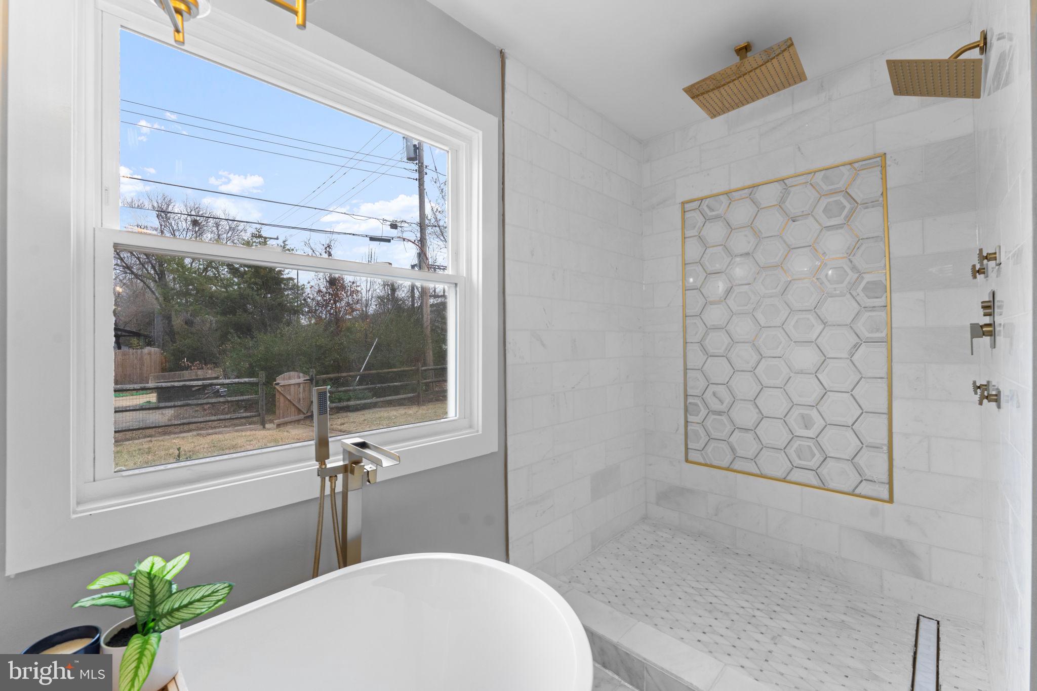 SPRINGFIELD ESTATES - Residential