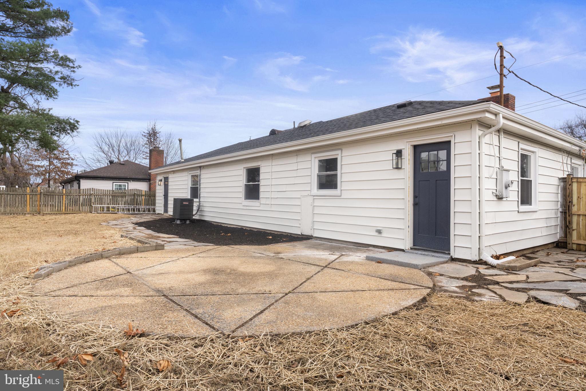 SPRINGFIELD ESTATES - Residential