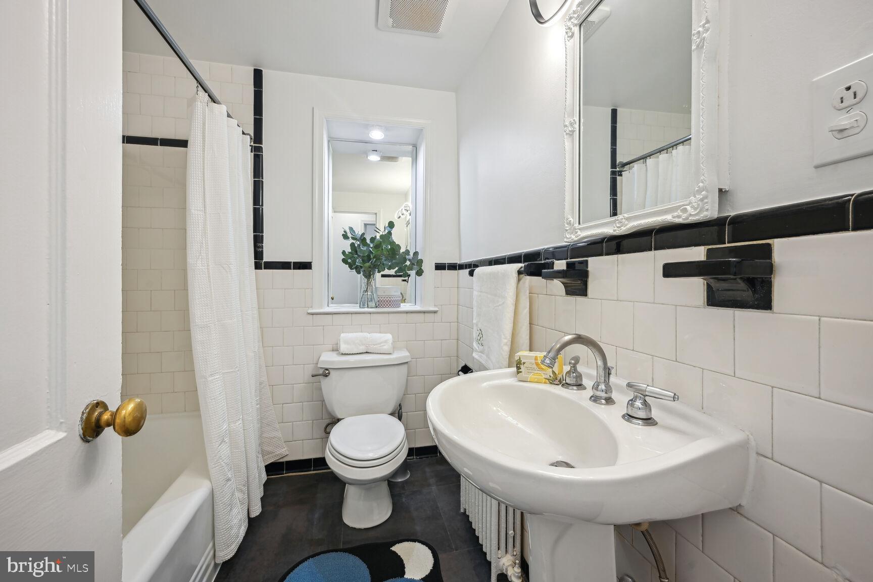 ALTA VISTA - Residential