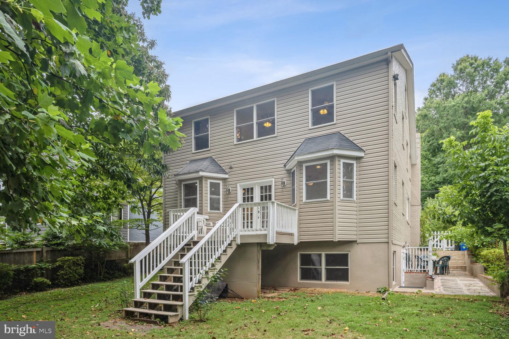 ALTA VISTA - Residential