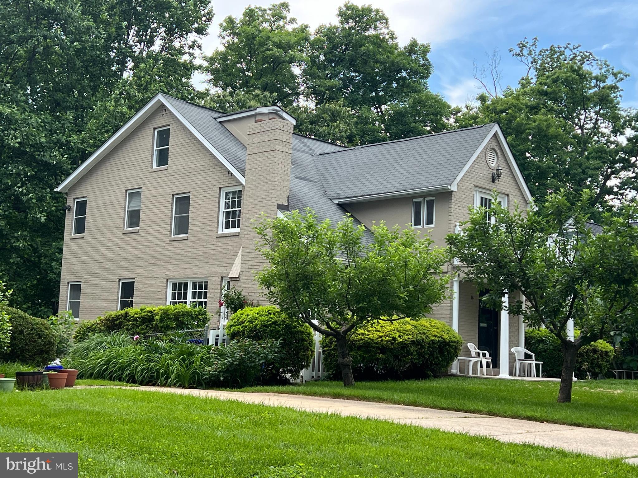 ALTA VISTA - Residential