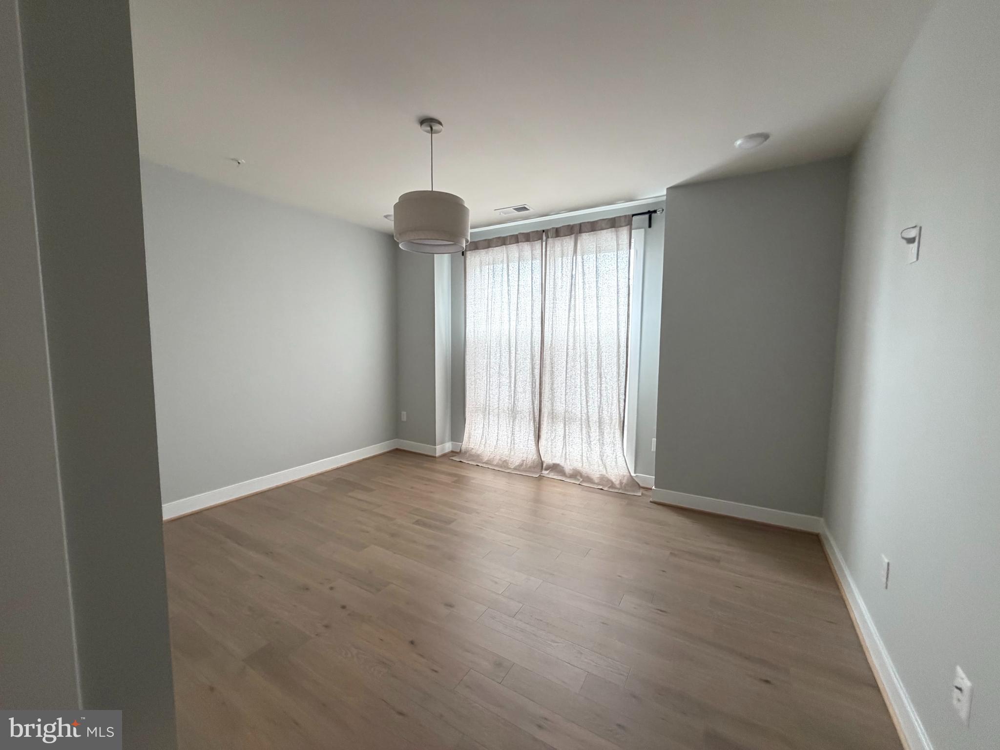 11200 RESTON STATION BOULEVARD 208