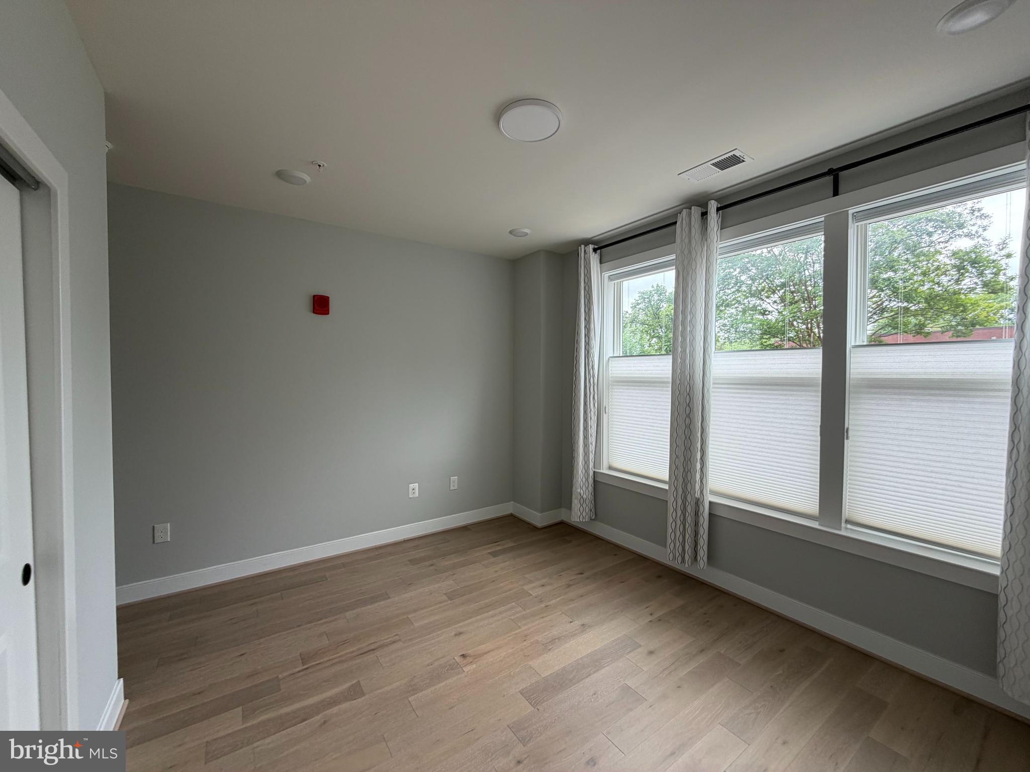 11200 RESTON STATION BOULEVARD 208