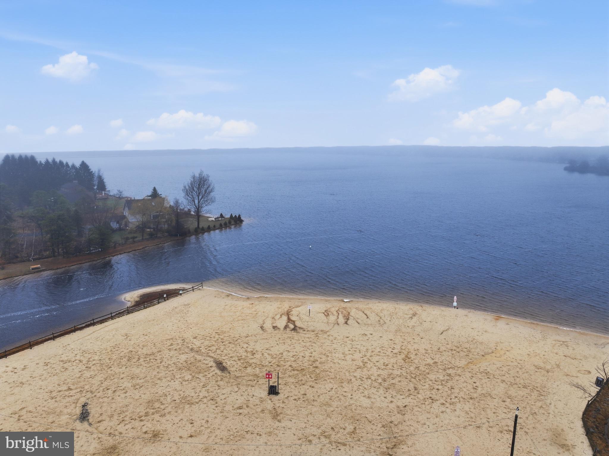 TOWAMENSING TRAILS - Residential