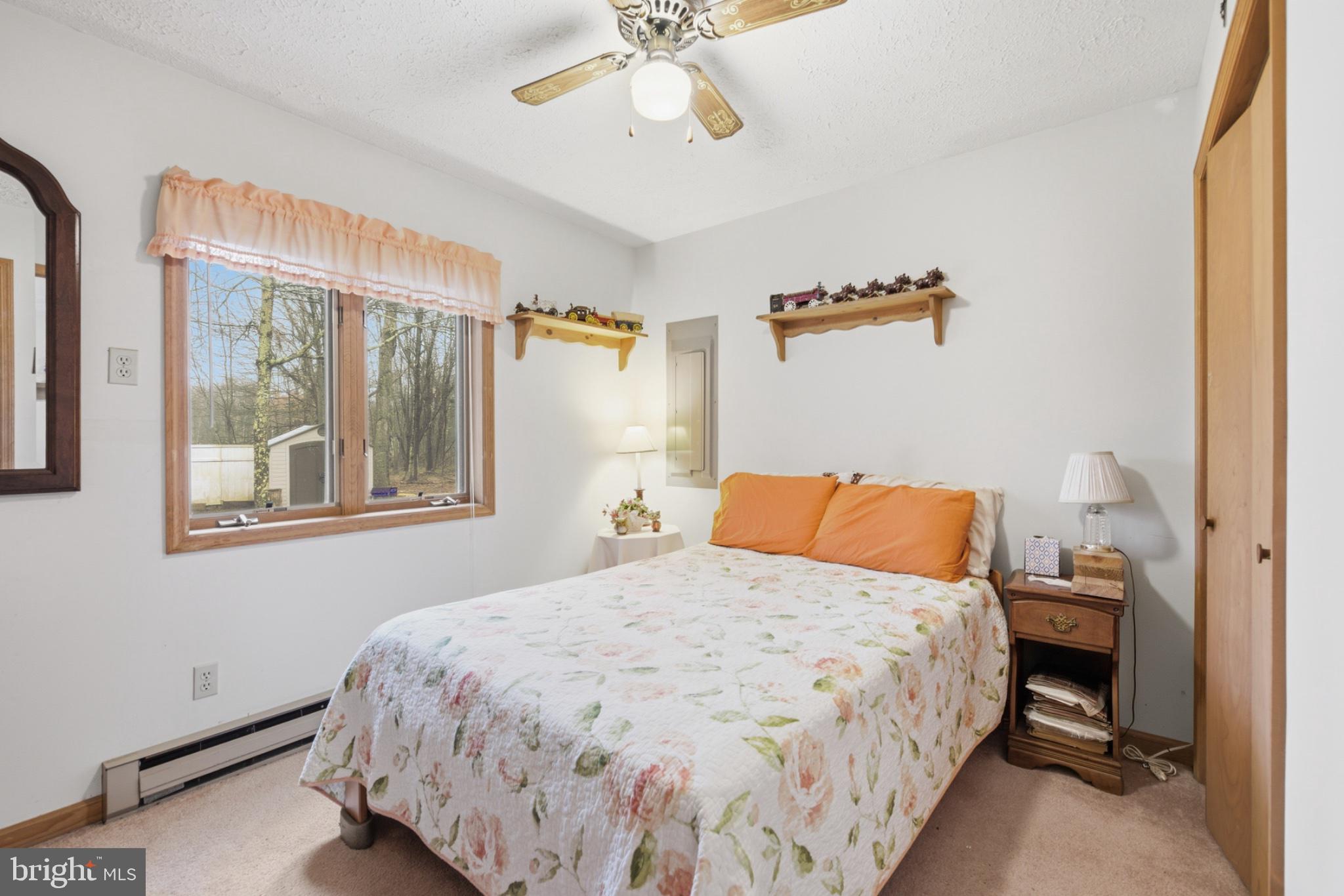 TOWAMENSING TRAILS - Residential