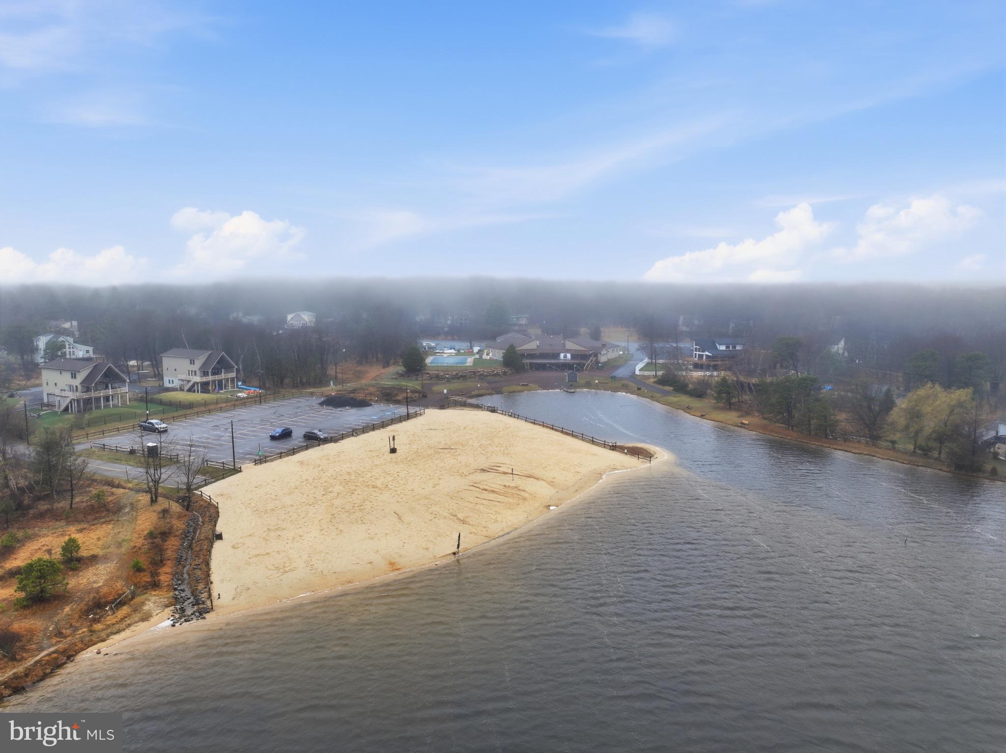 TOWAMENSING TRAILS - Residential