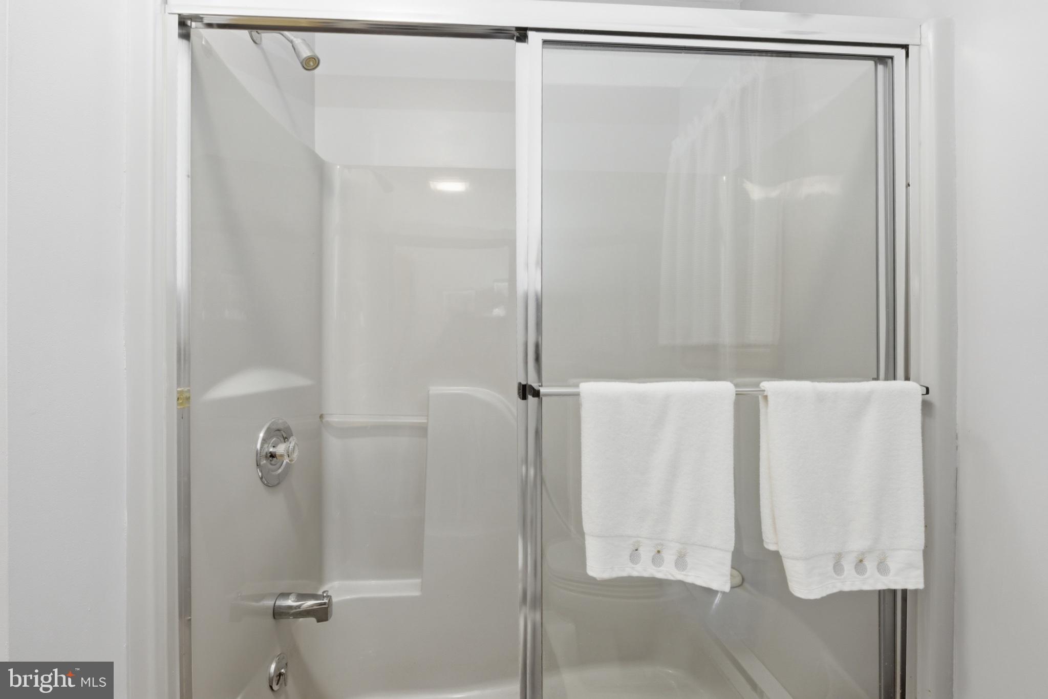 TOWAMENSING TRAILS - Residential