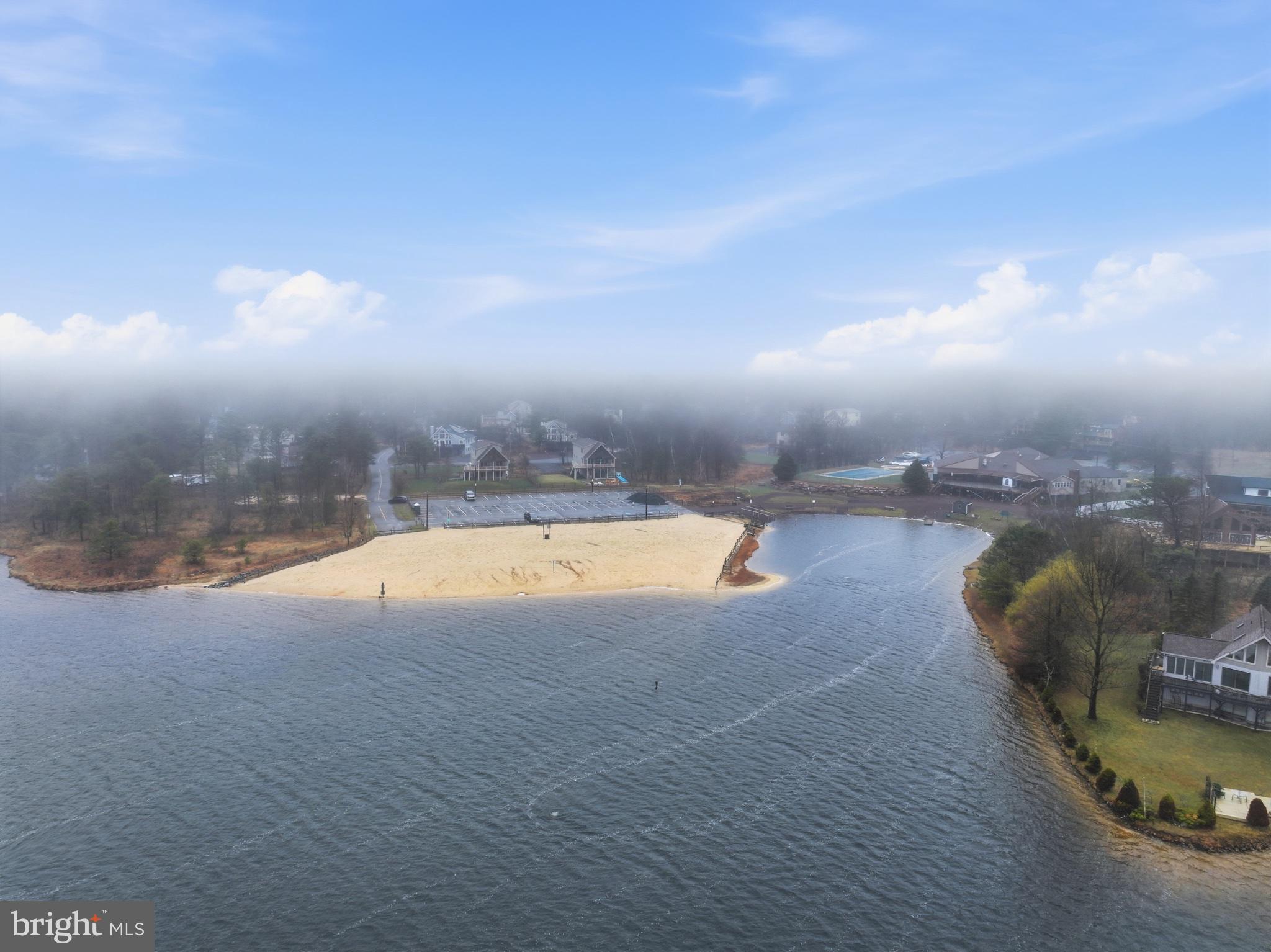 TOWAMENSING TRAILS - Residential