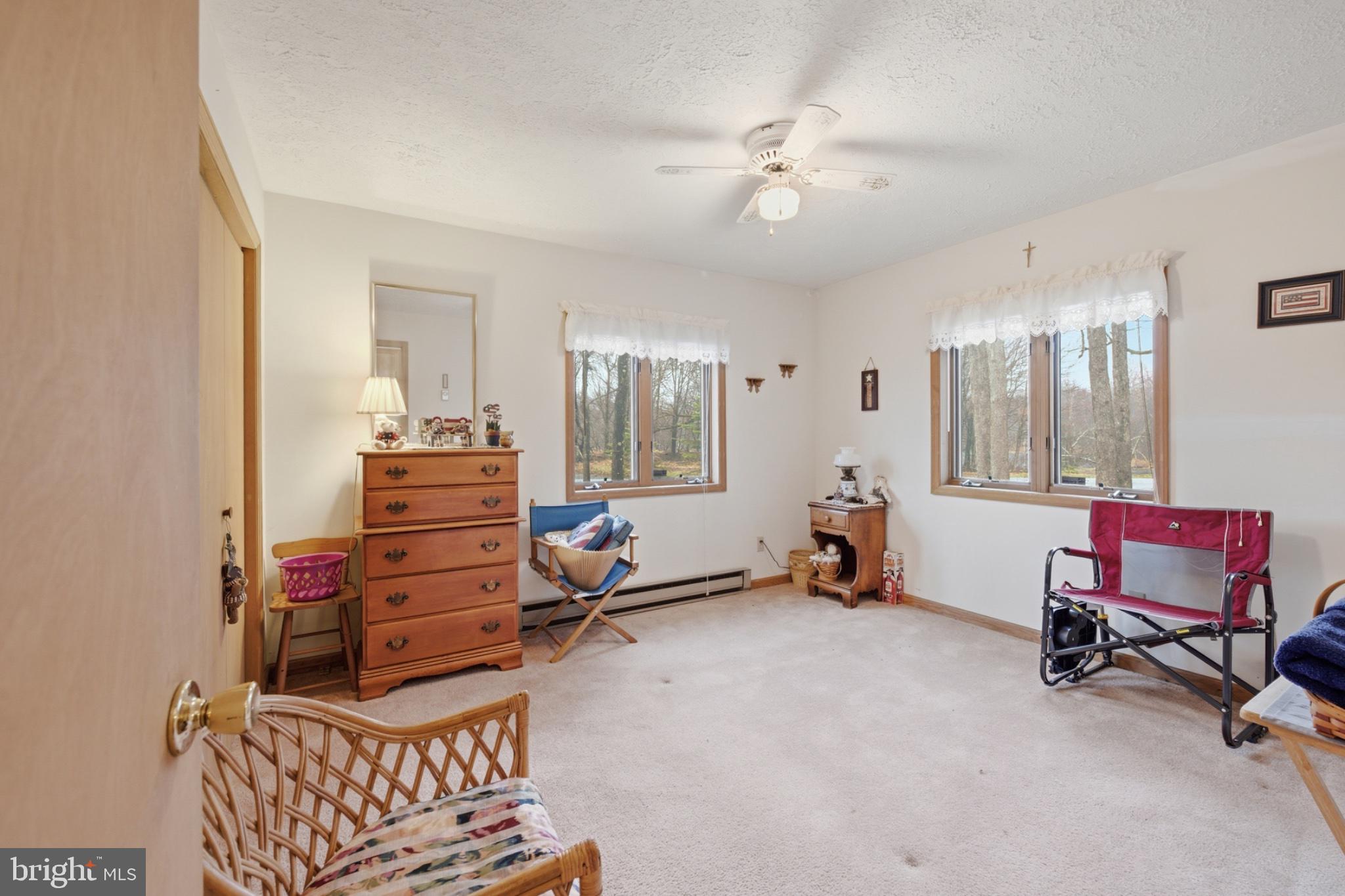 TOWAMENSING TRAILS - Residential