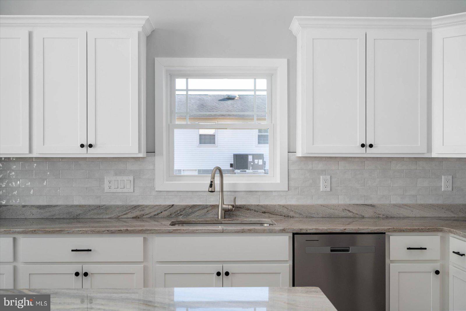 CAPE ISLE OF WIGHT - Residential