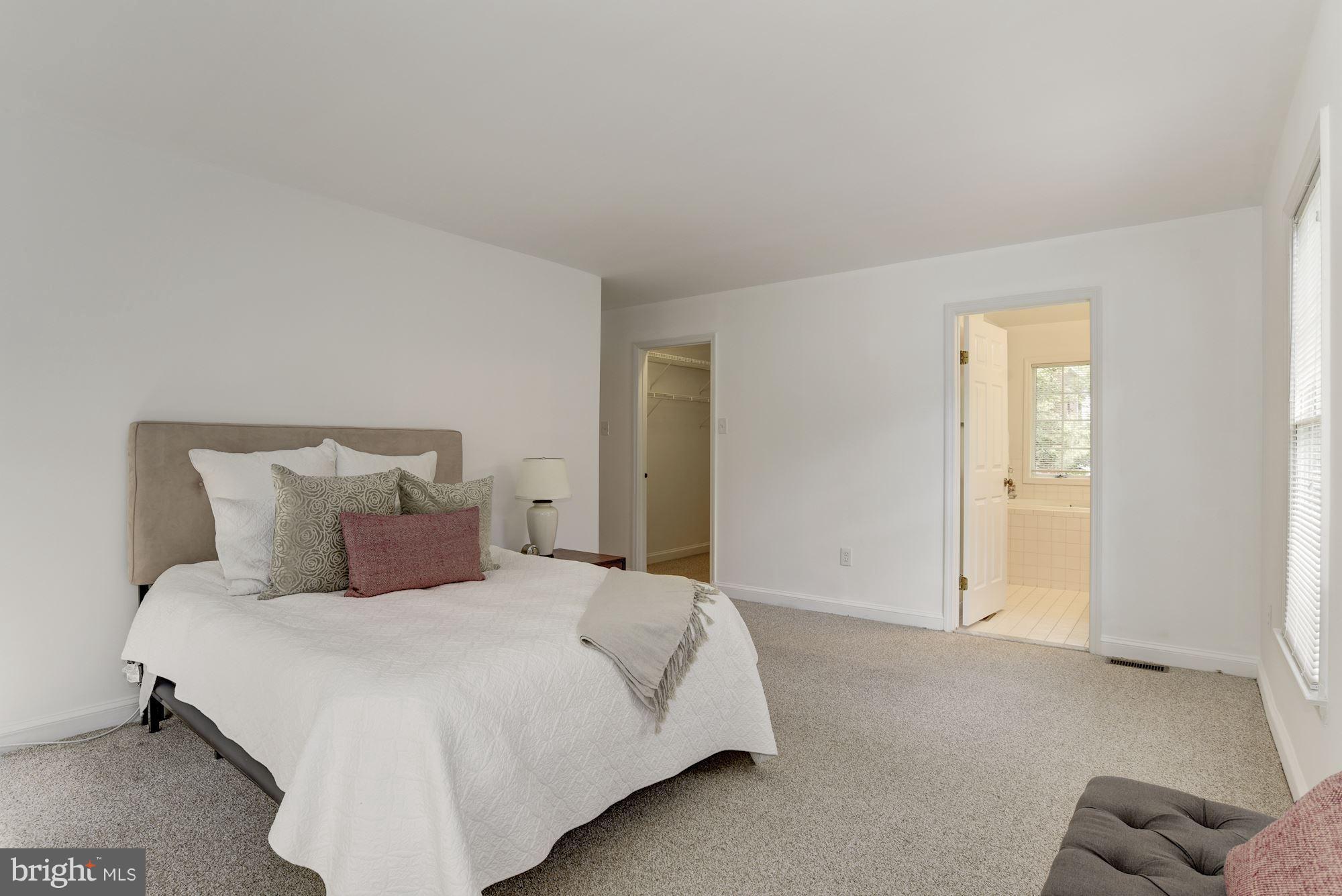 GLEN ECHO HEIGHTS - Residential