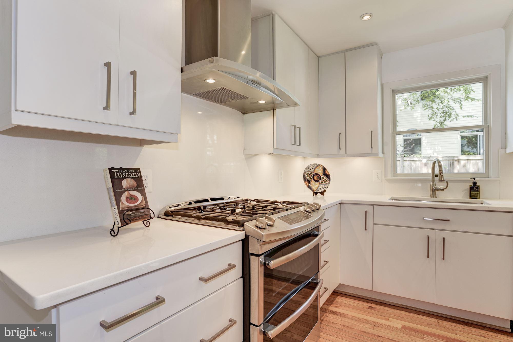 GLEN ECHO HEIGHTS - Residential