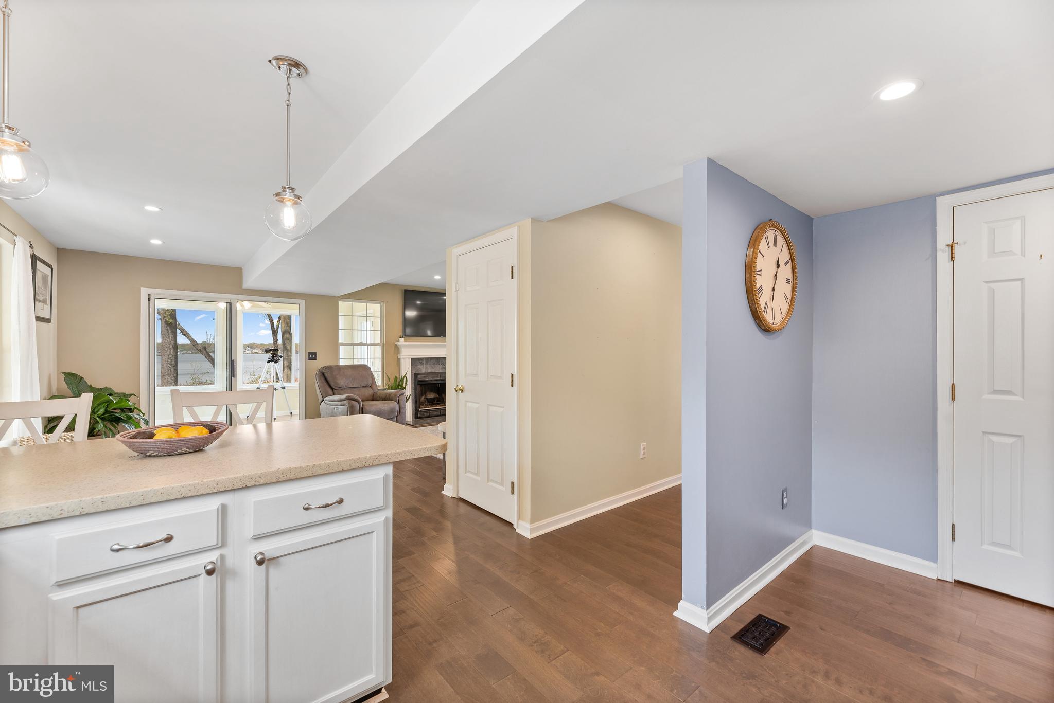 SUNSET BEACH - Residential