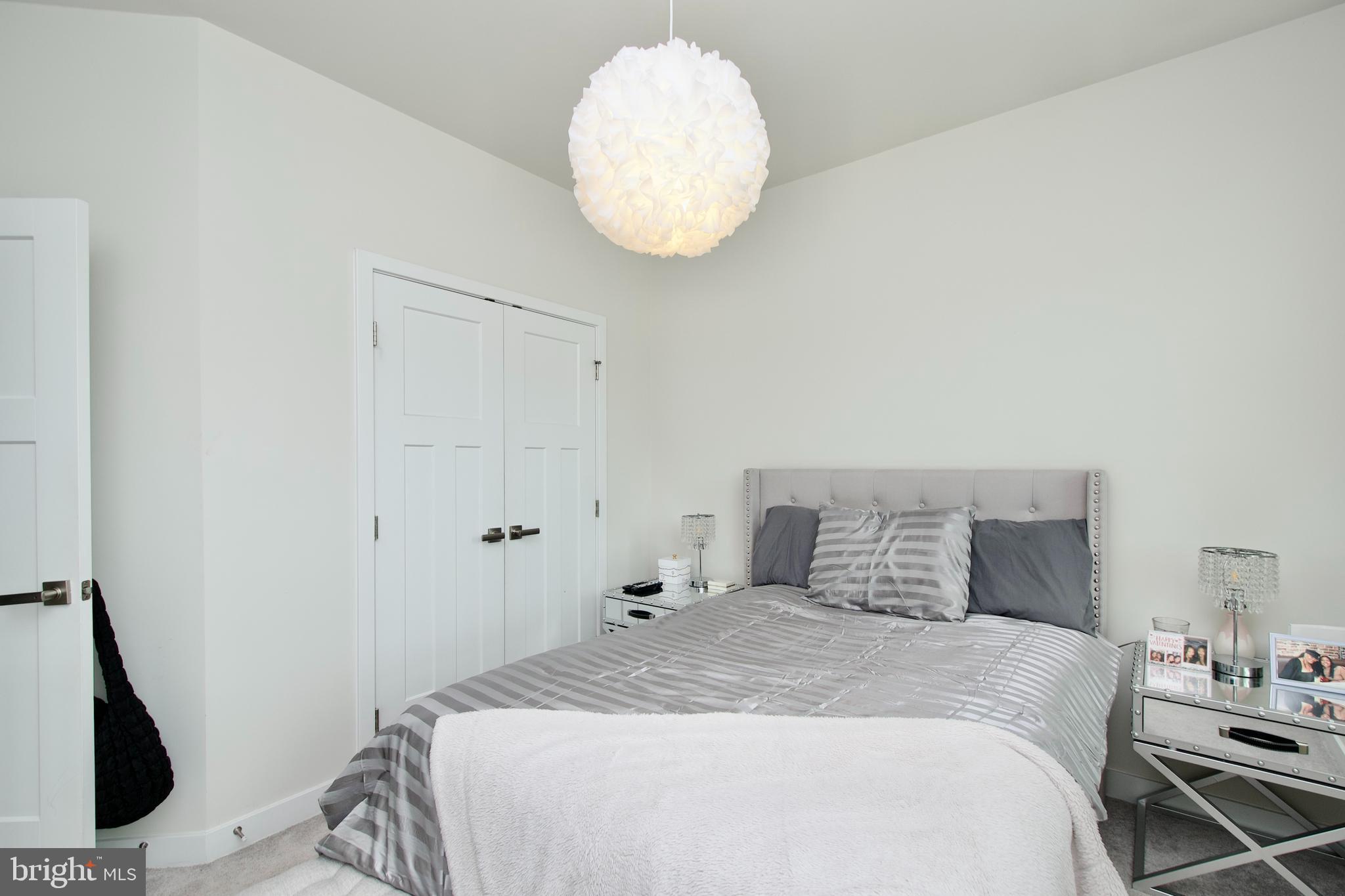 NORBOURNE PARK - Residential