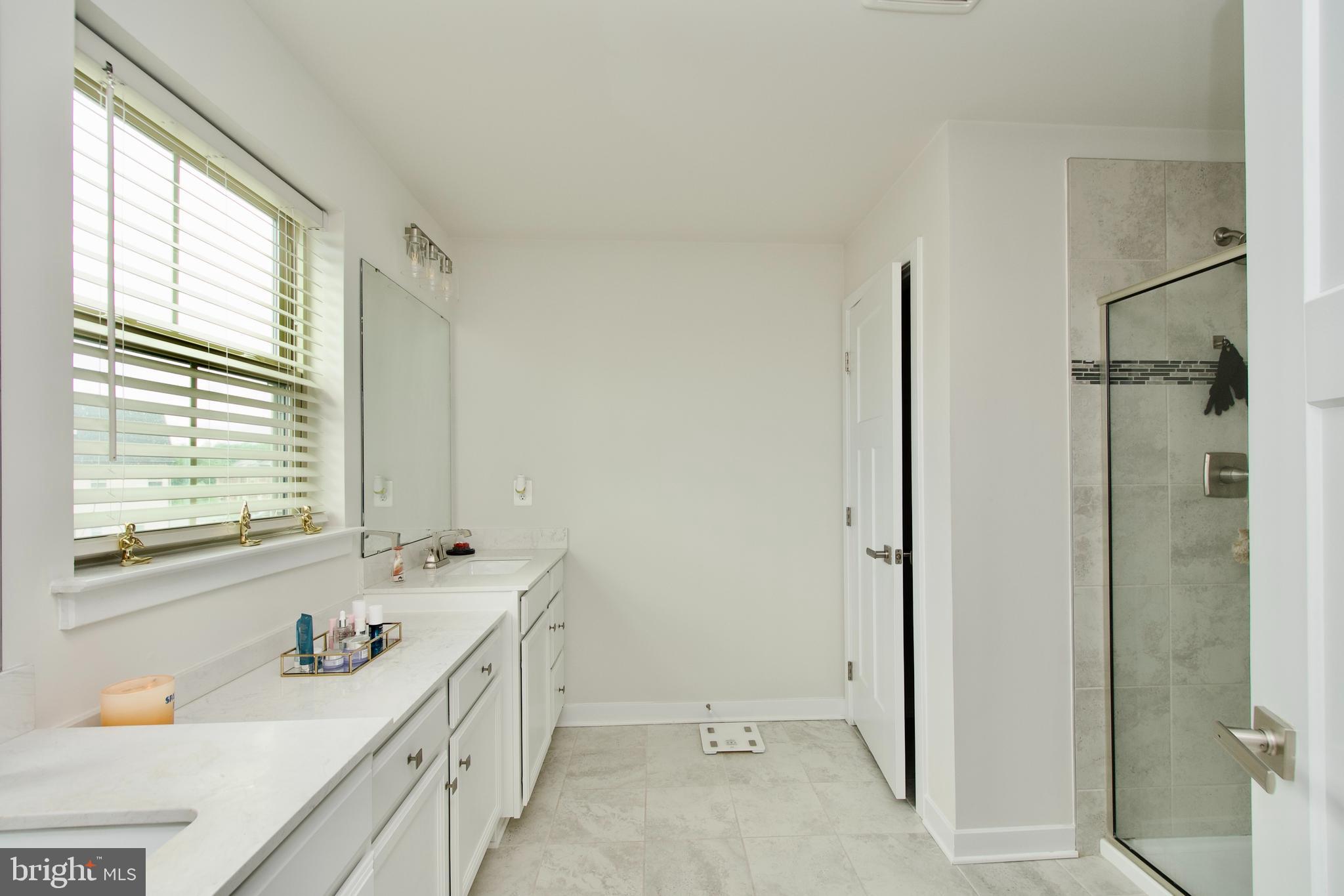 NORBOURNE PARK - Residential