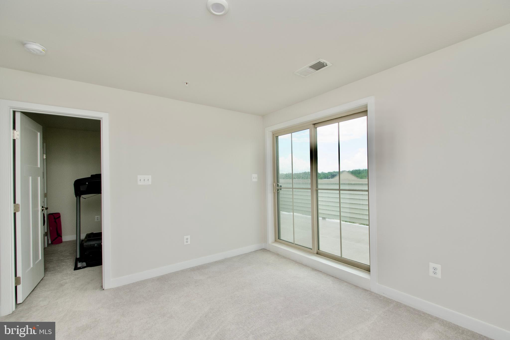 NORBOURNE PARK - Residential