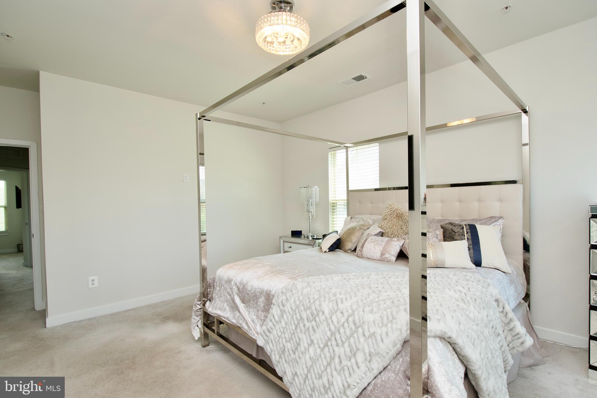 NORBOURNE PARK - Residential