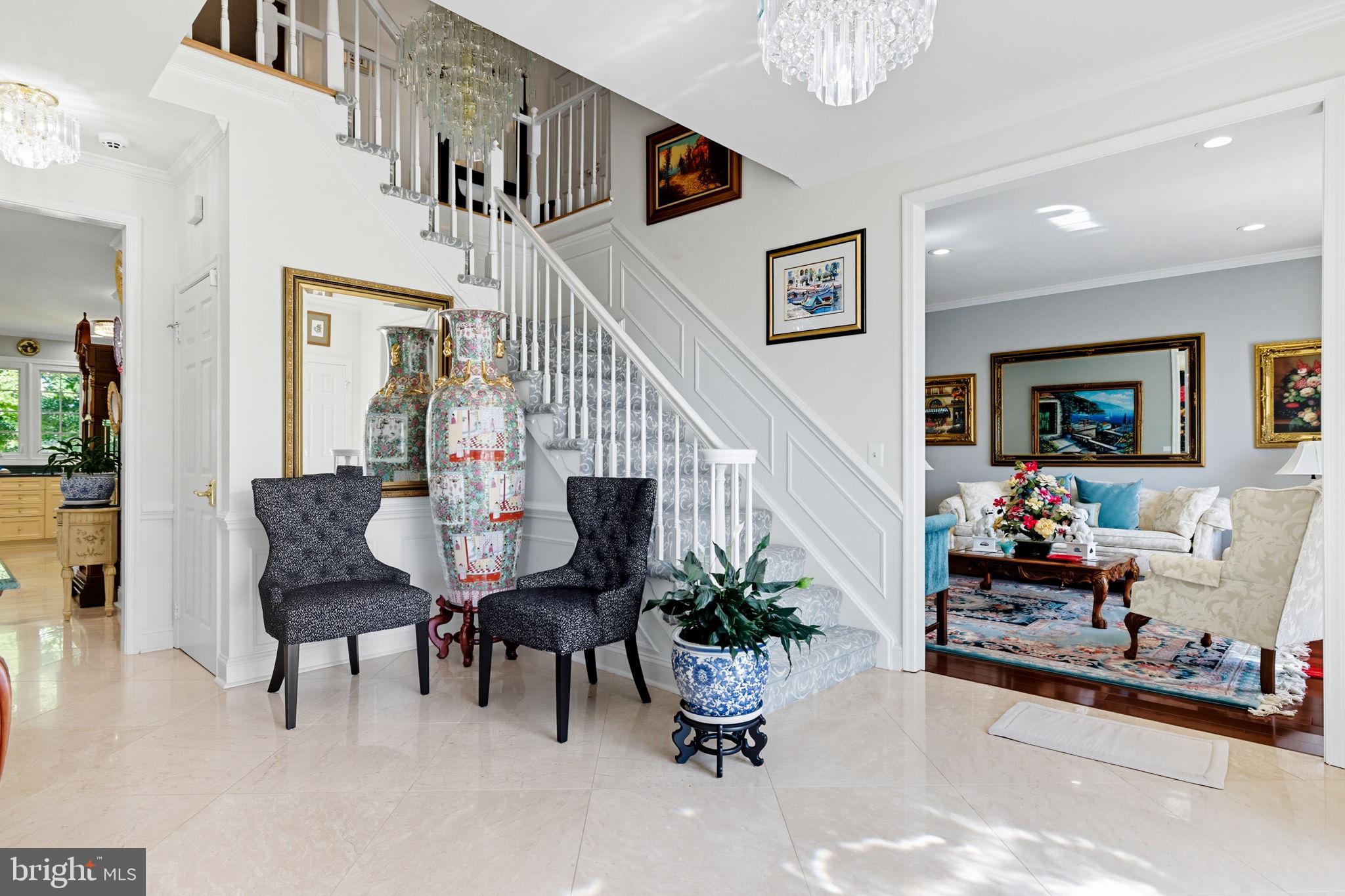 MEADOW HALL - Residential