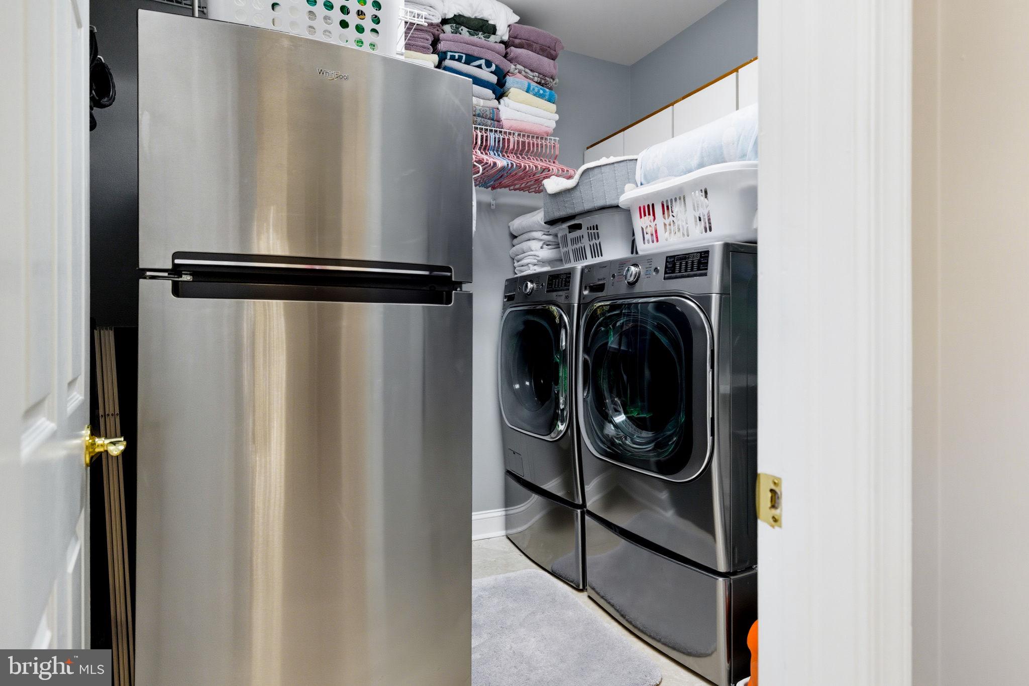 MEADOW HALL - Residential