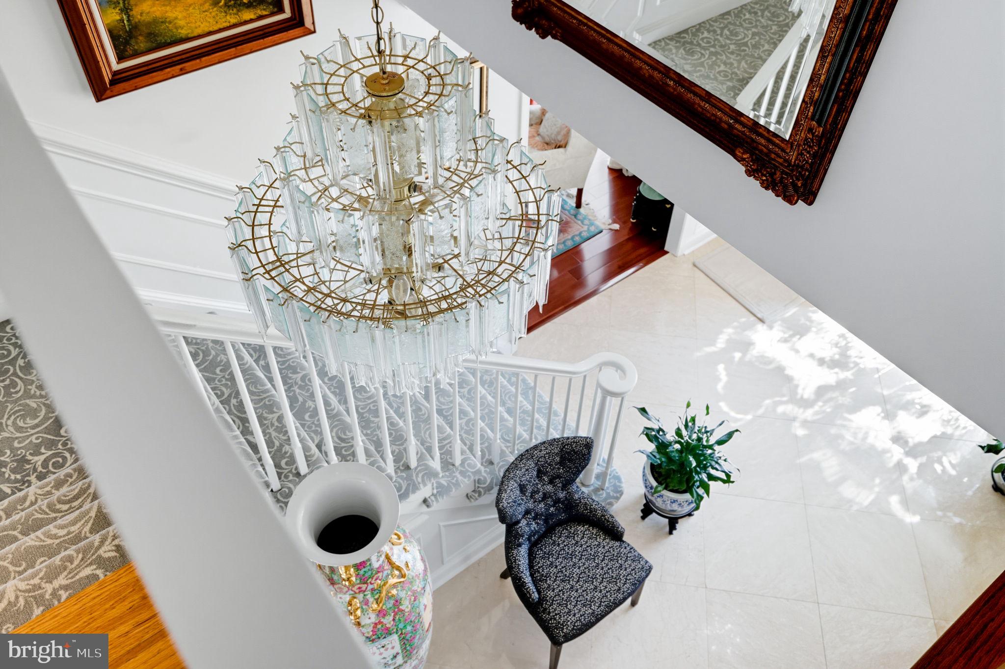 MEADOW HALL - Residential