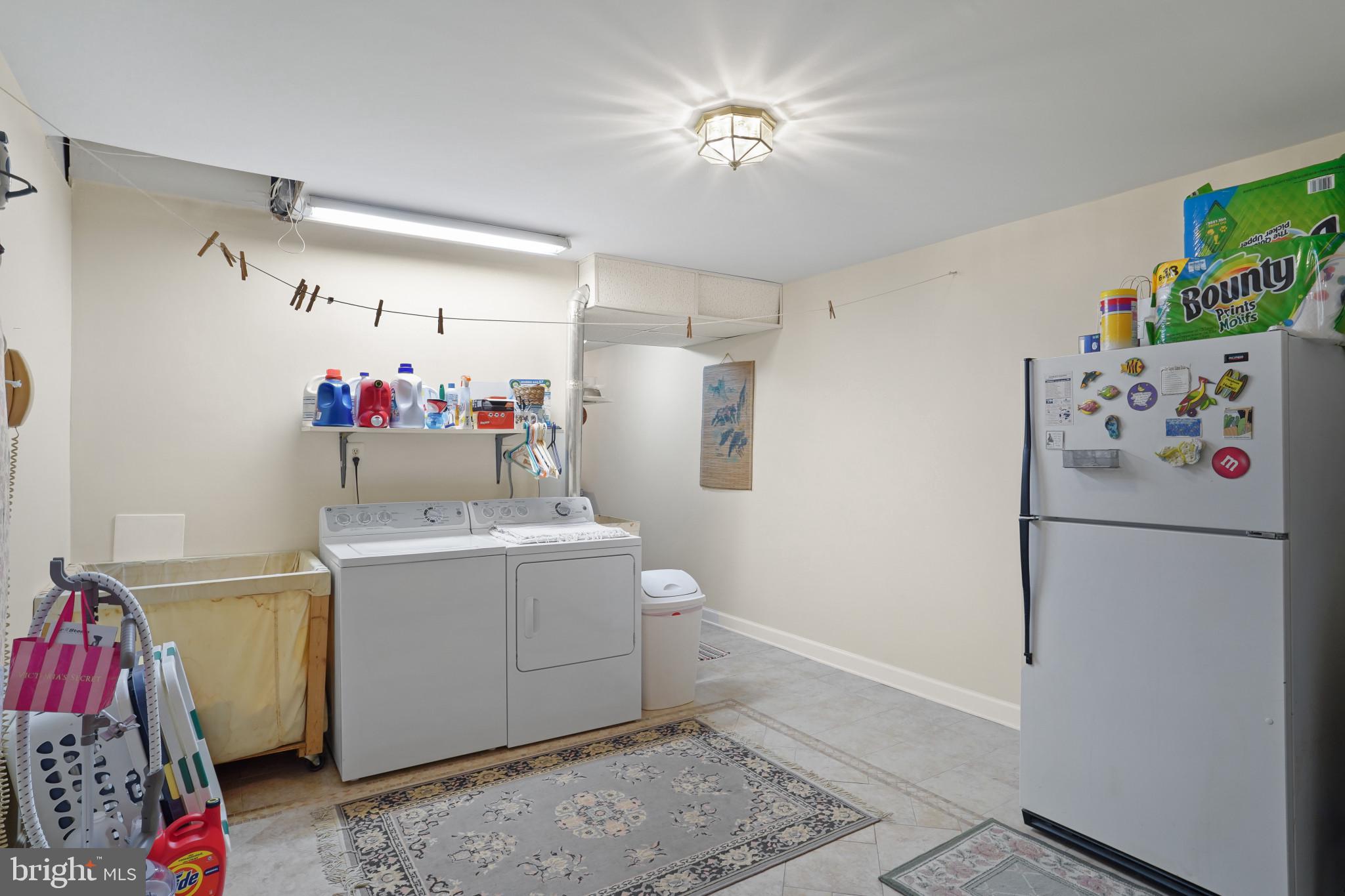 FOXHALL ESTATES - Residential