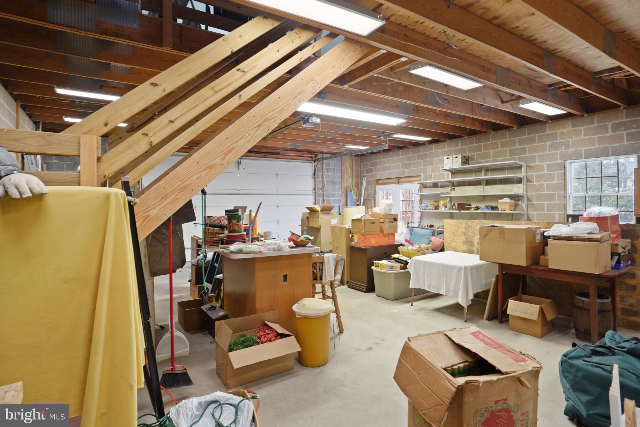 FOXHALL ESTATES - Residential