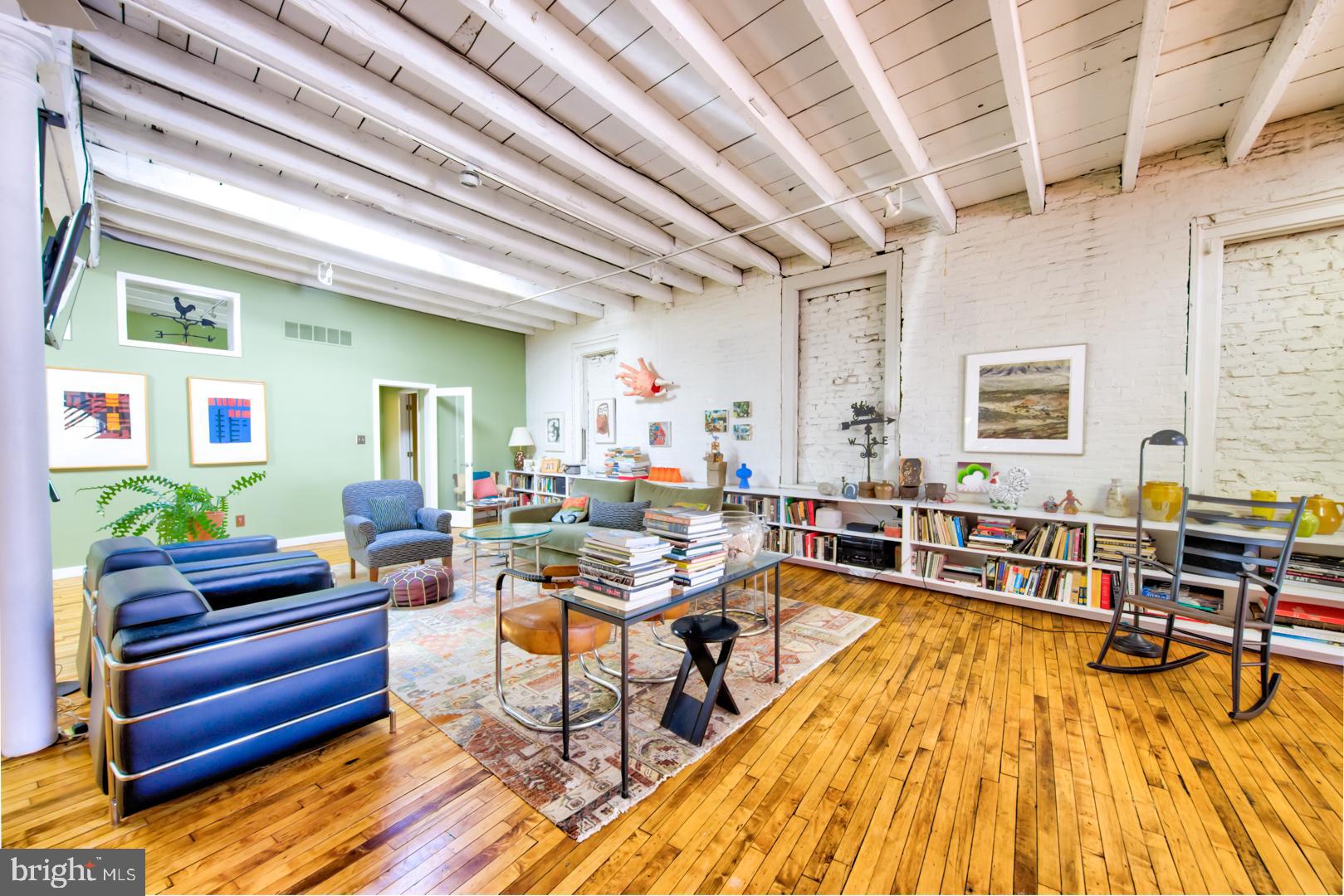 915 S 7TH STREET 17